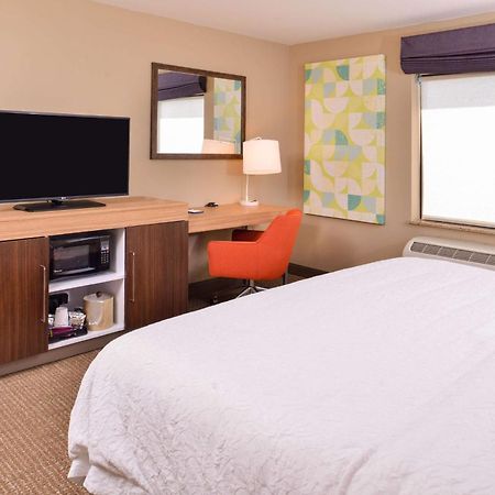 Hampton Inn York Exterior foto